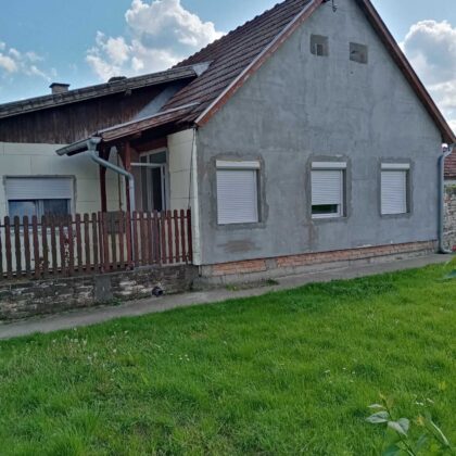 Kuća,  Beška - 47.000 evra