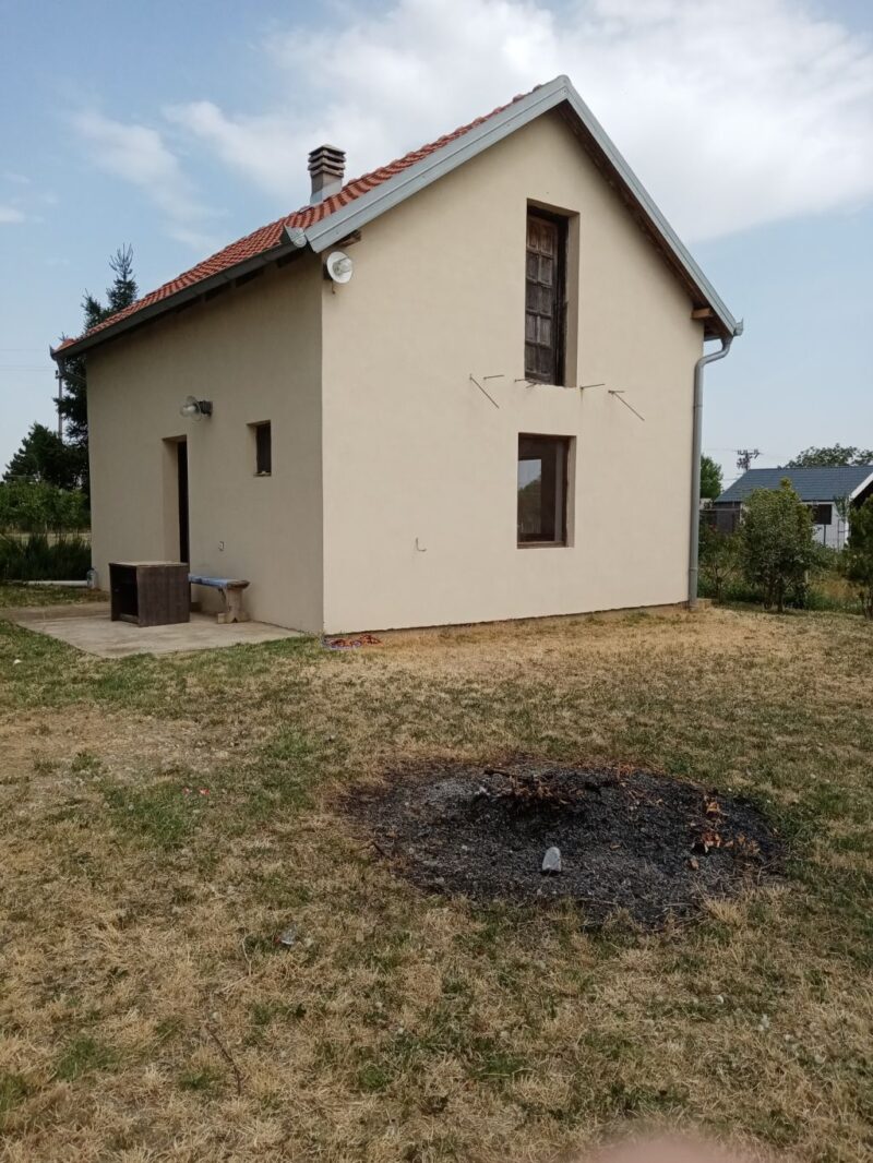 Vikendica, Čortanovci - 85.000 evra - Image 2