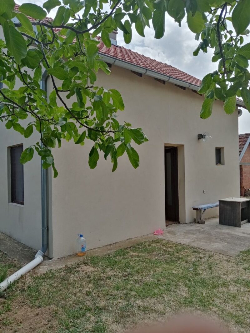 Vikendica, Čortanovci - 85.000 evra - Image 5