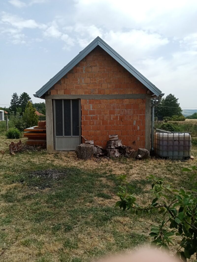 Vikendica, Čortanovci - 85.000 evra - Image 10