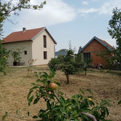Vikendica, Čortanovci - 85.000 evra