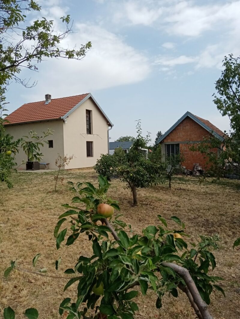 Vikendica, Čortanovci - 85.000 evra