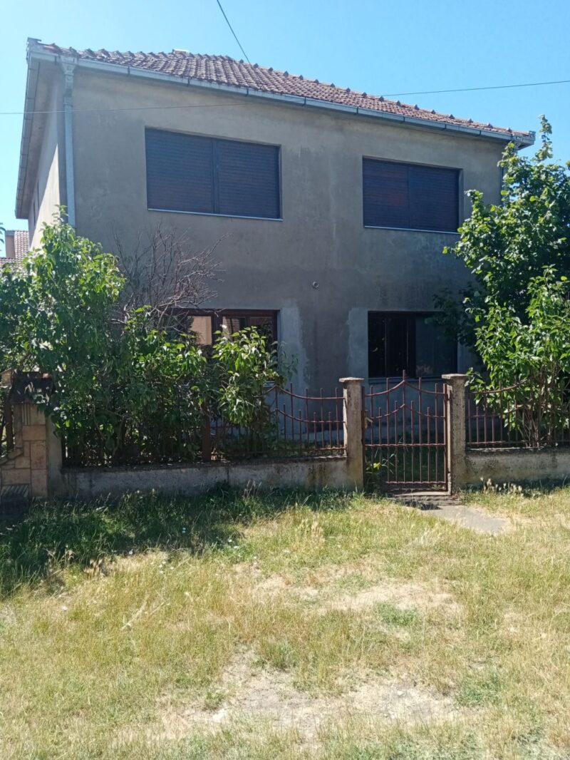 Kuća, Inđija - 130.000 evra