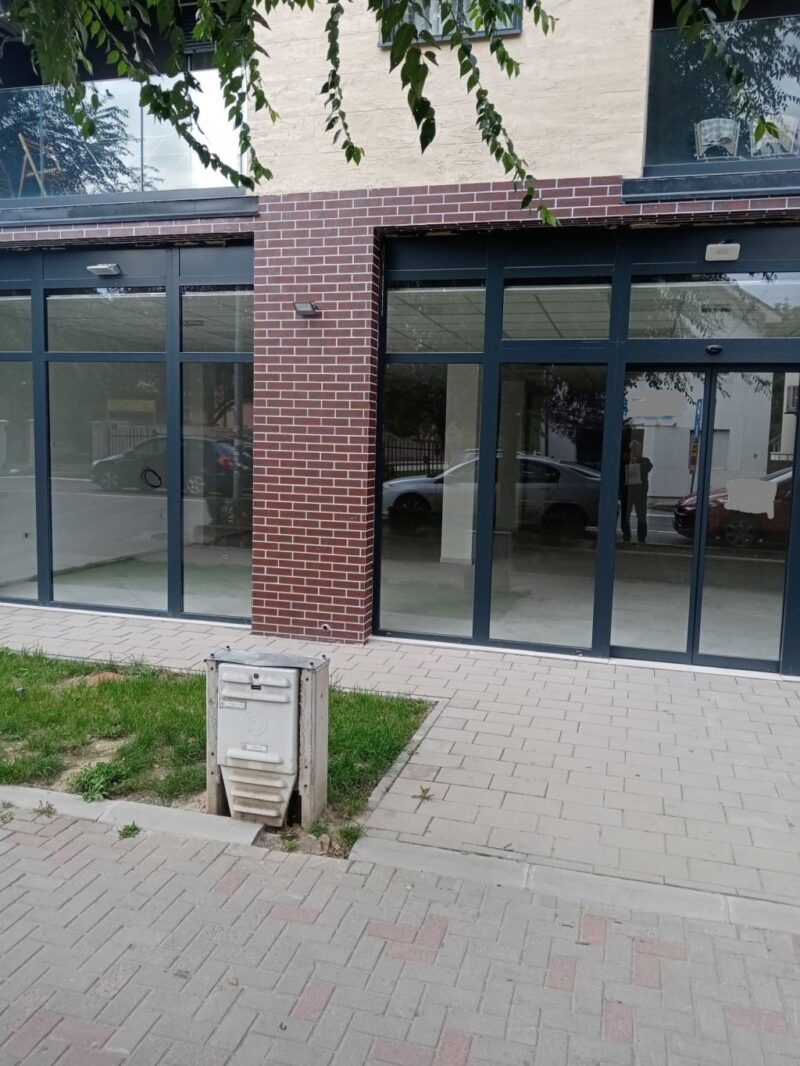 Poslovni prostor, Inđija - 613.500 evra - Image 3